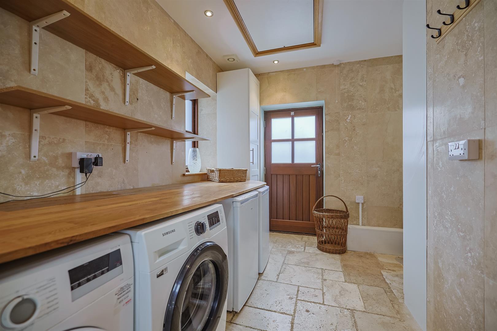 Mulberry House, Oldwalls, Llanrhidian, Swansea, SA3 1HB